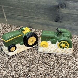 Vintage John Deere Generations Ceramic Farm Tractors Salt &‎ Pepper Shaker